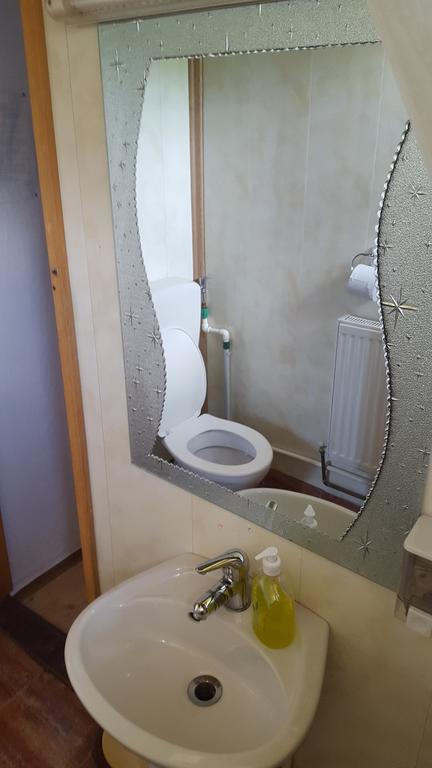 Pensiunea Micutul Vrajitor Arefu Bagian luar foto